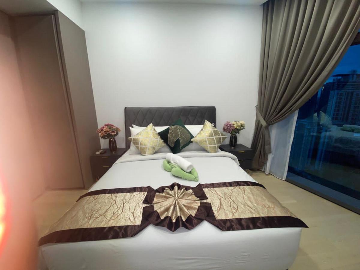 Eaton Residences Klcc By Luna กัวลาลัมเปอร์ ภายนอก รูปภาพ