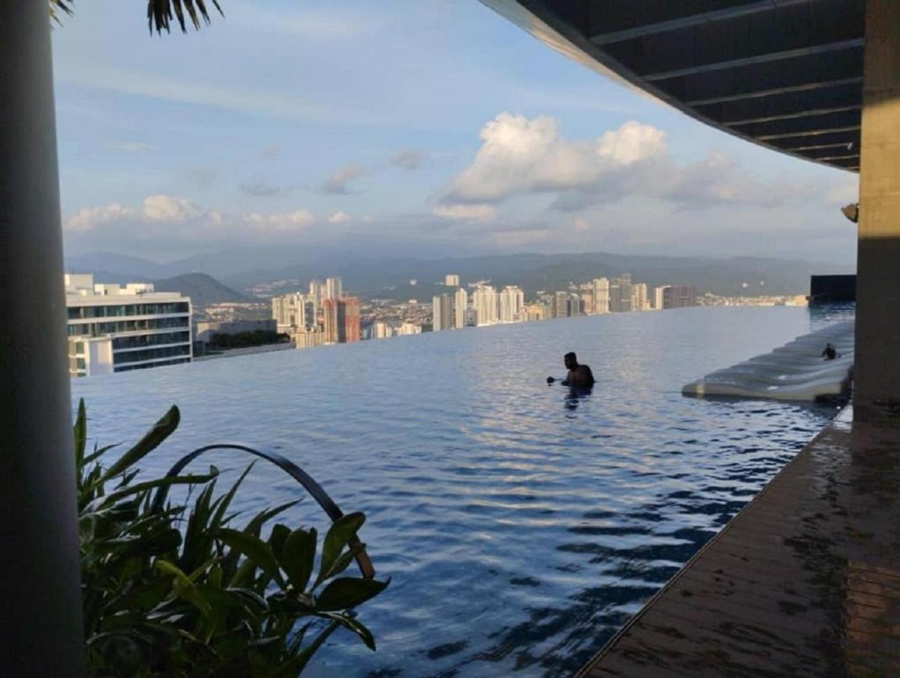 Eaton Residences Klcc By Luna กัวลาลัมเปอร์ ภายนอก รูปภาพ